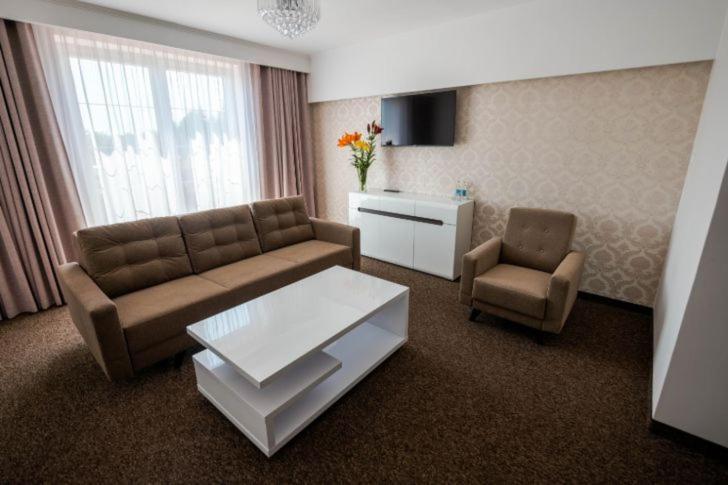 Hotel Palacowa Narol 外观 照片