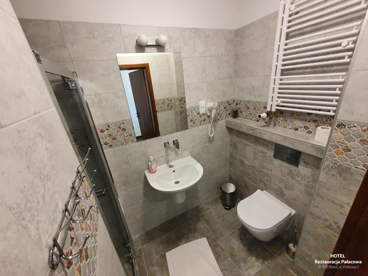 Hotel Palacowa Narol 外观 照片