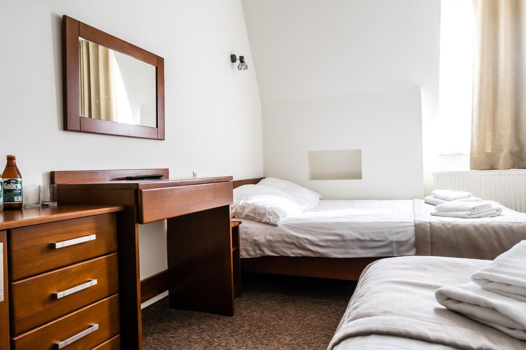 Hotel Palacowa Narol 外观 照片