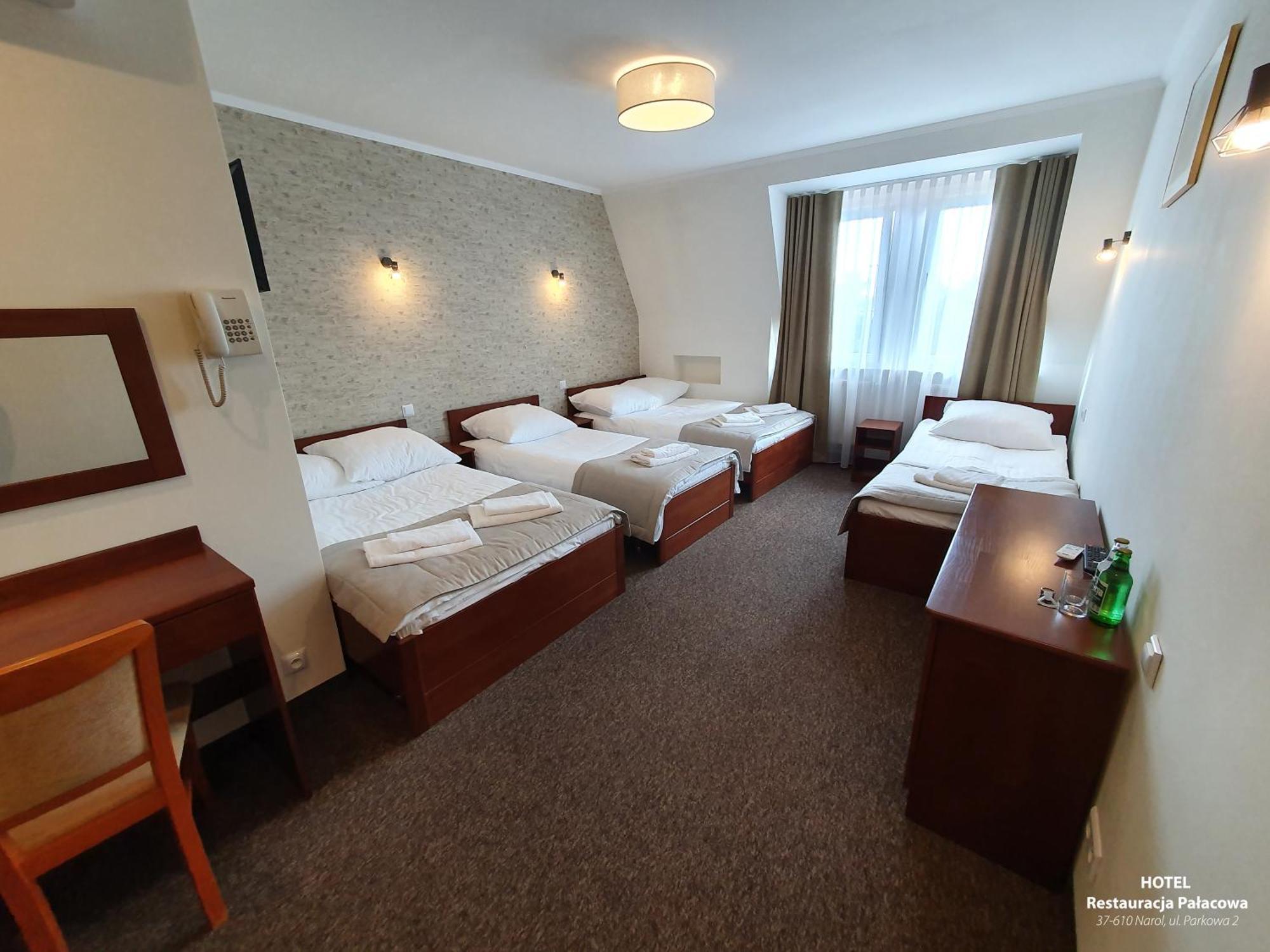 Hotel Palacowa Narol 外观 照片